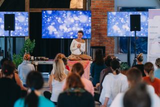 Děkujeme @yogafestricany za krásnou a inspirativní akci, jejíž jsme mohli být součástí. 🥂